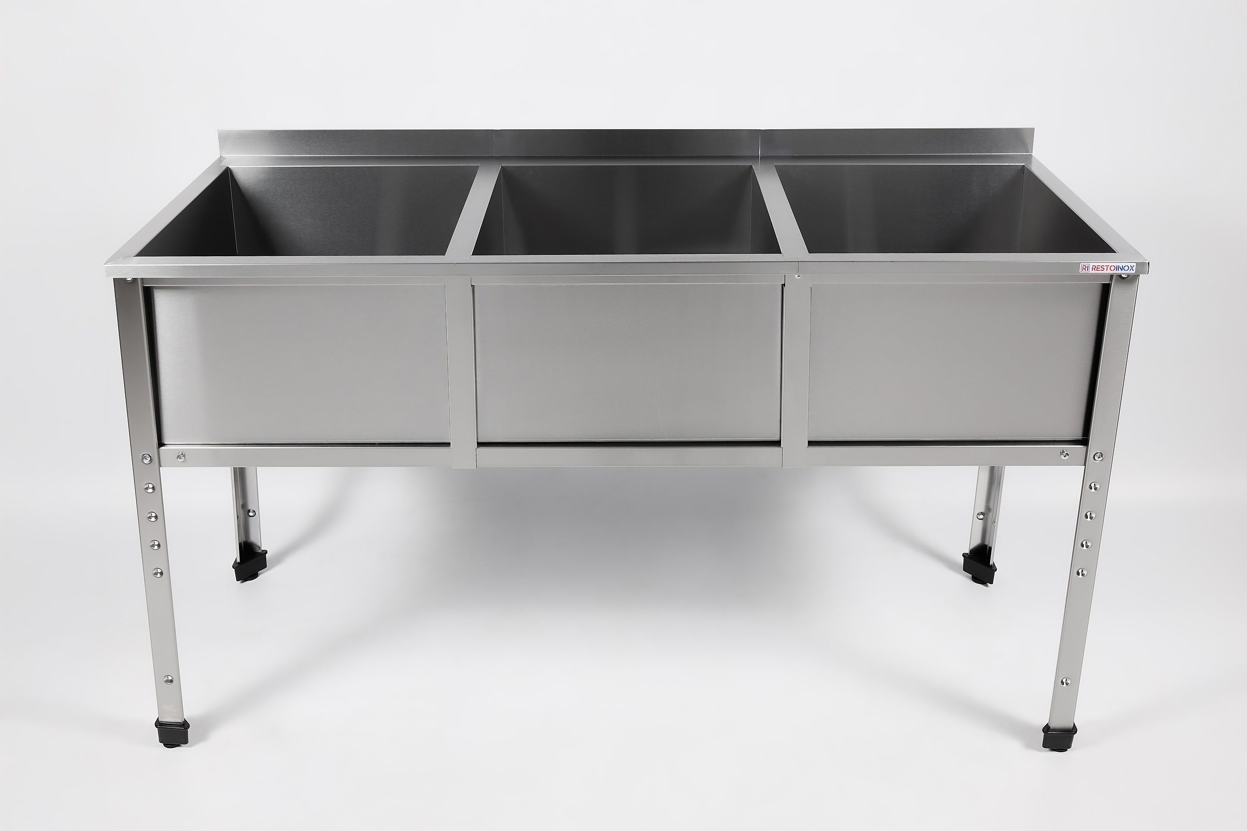 Ванна моечная трехсекционная RESTOINOX ВМС-3/4-Б-ЭН