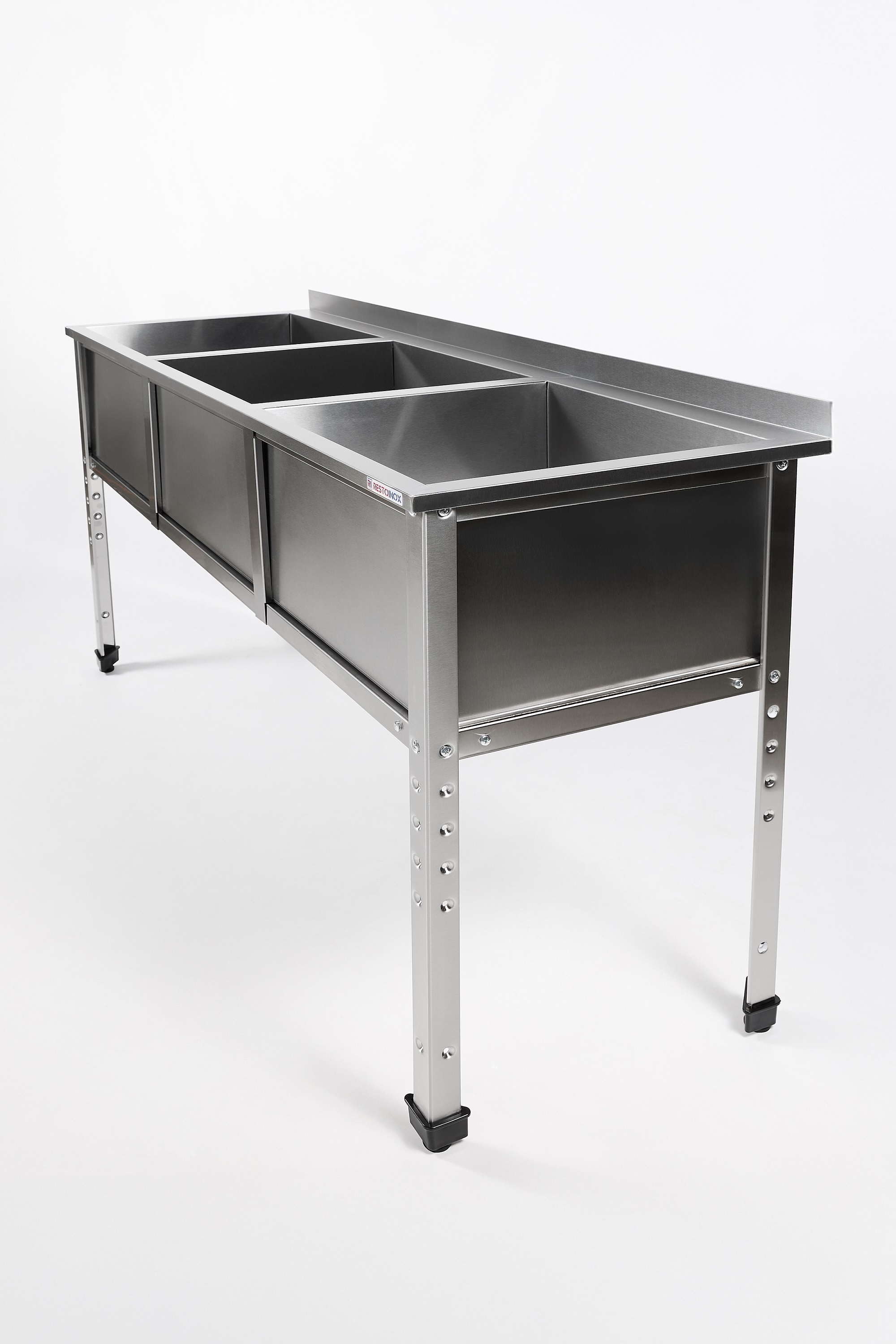 Ванна моечная трехсекционная RESTOINOX ВМС-3/7-Б-ЭН