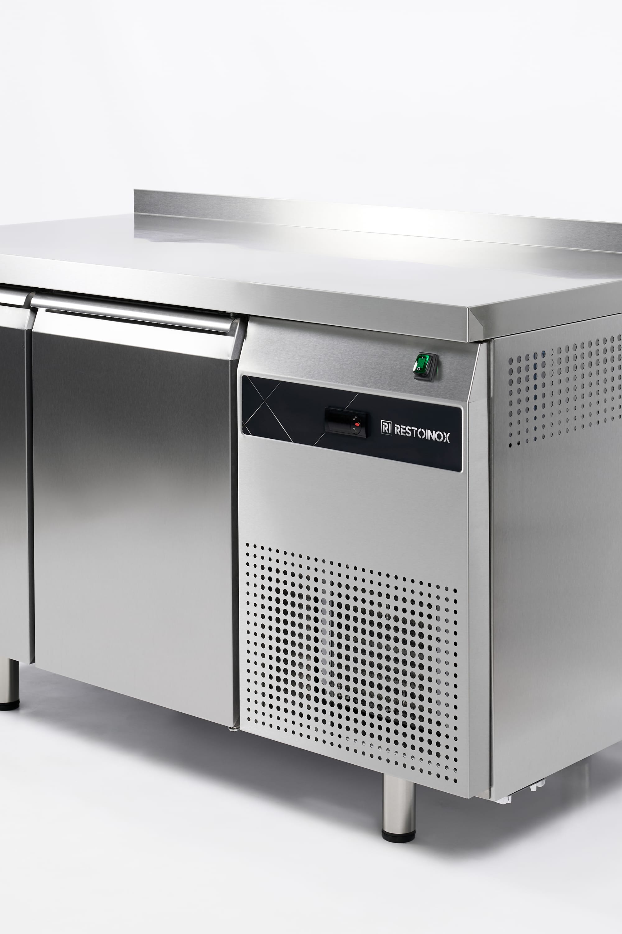 Стол морозильный RESTOINOX SHN-1111GN-B