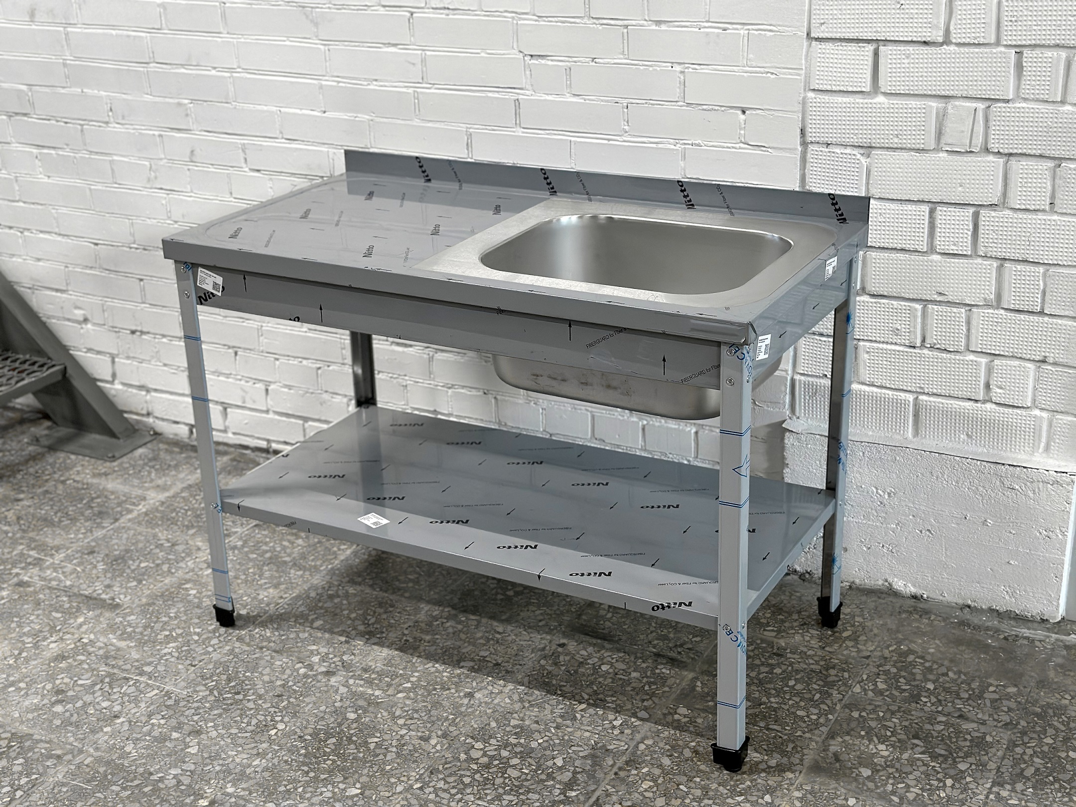 Ванна моечная с рабочей поверхностью RESTOINOX ВМЦР/1-11/7-БПП-ЭН