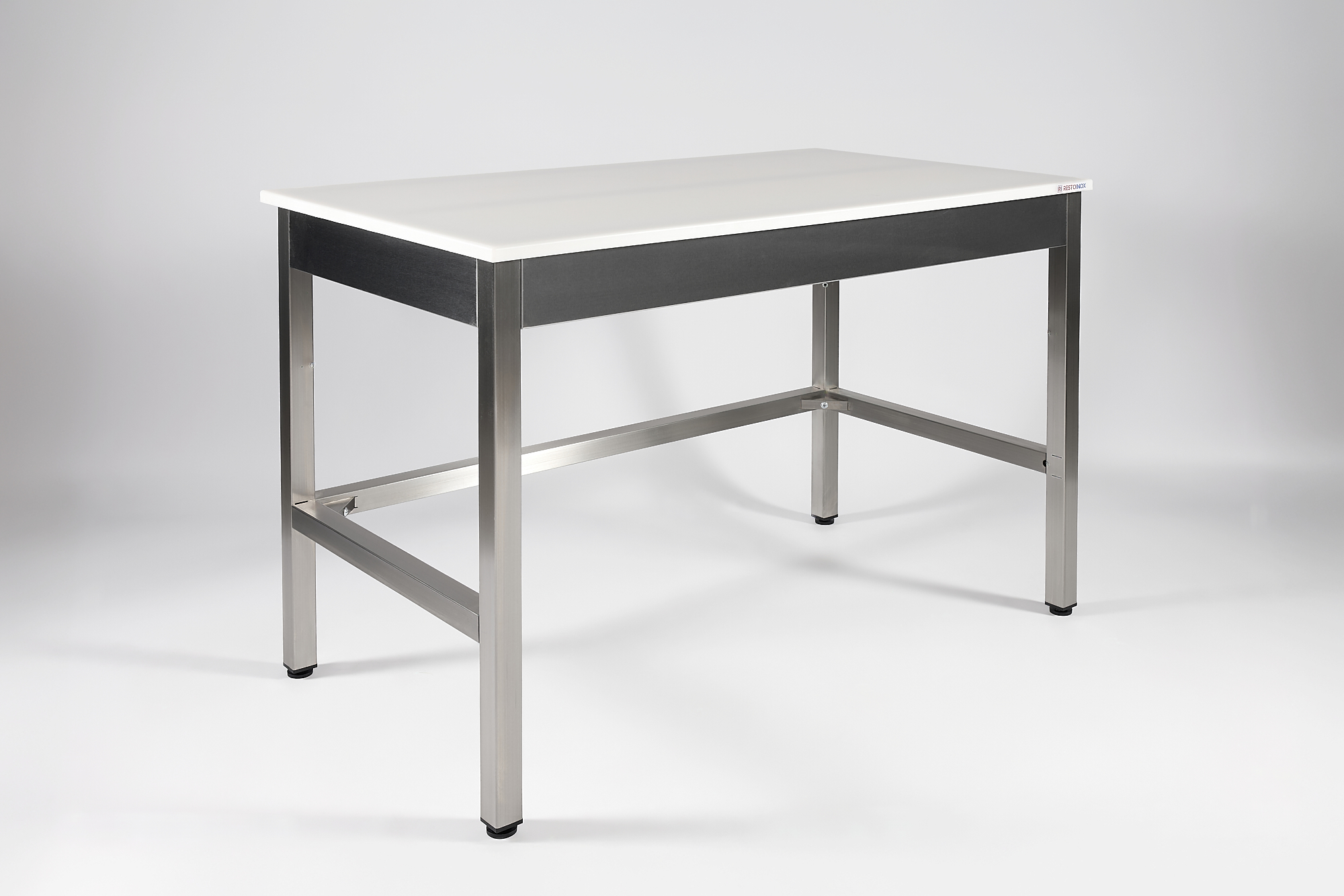 Стол производственный RESTOINOX СПП-15/8-О полипропиленовая столешница