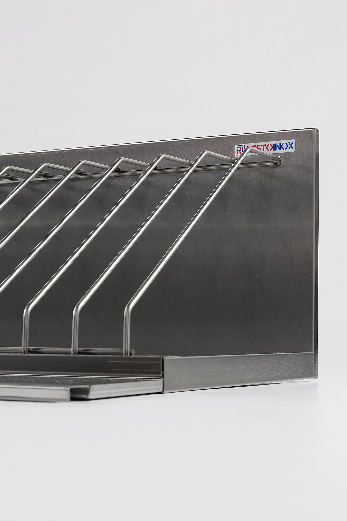 Полка настенная для досок RESTOINOX ПНД-9