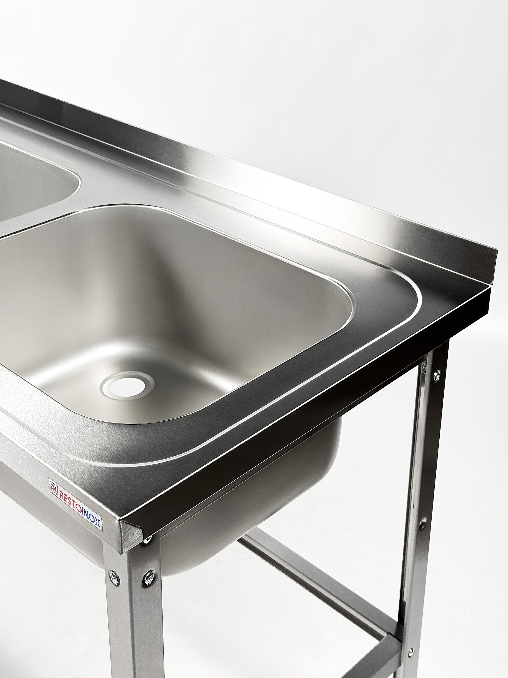 Ванна моечная цельнотянутая RESTOINOX ВМЦ-2/15/7-БОП-ЭН