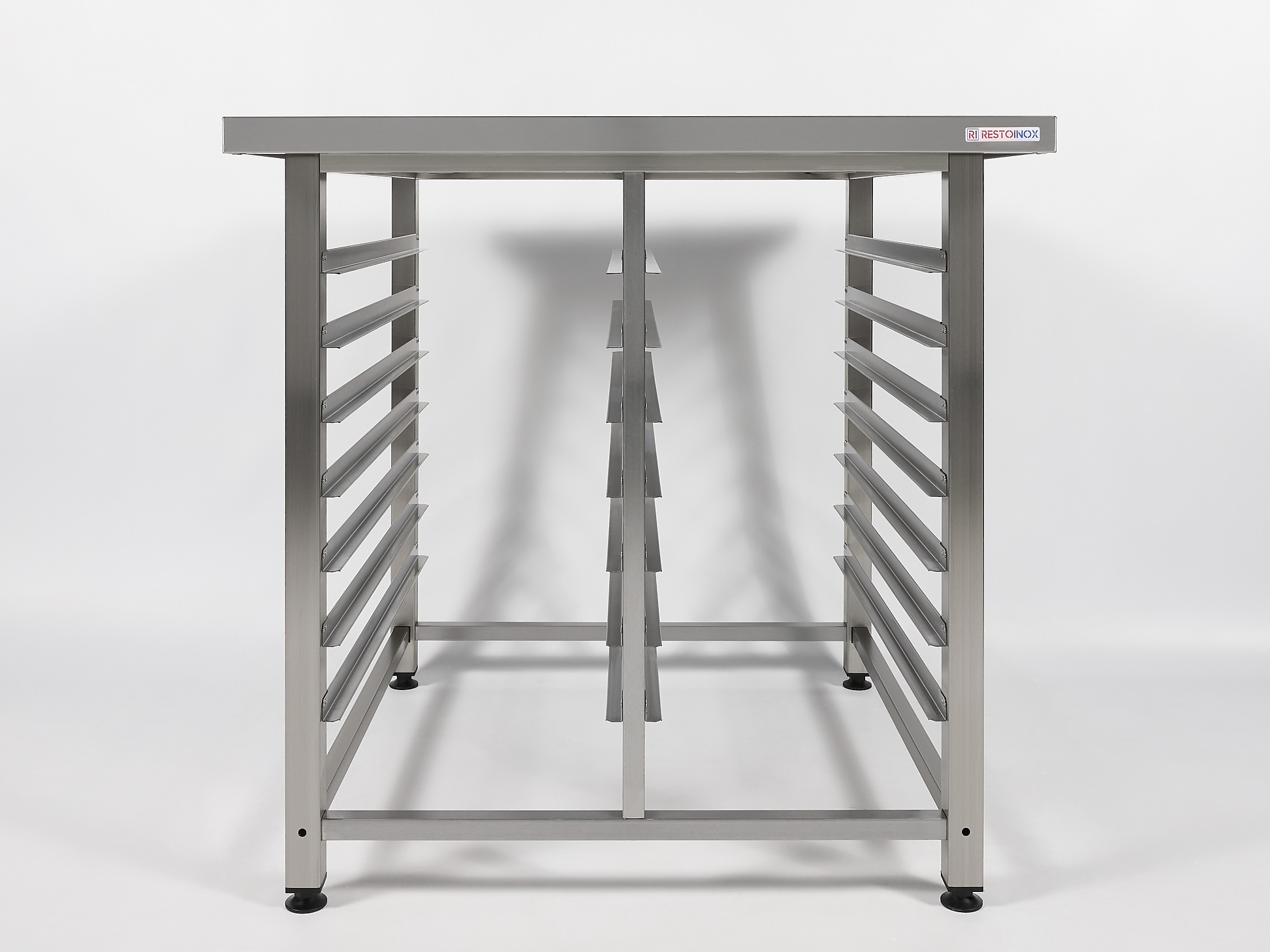 Подставка RESTOINOX ППКР-2-90/90/90 под пароконвектомат универсальная