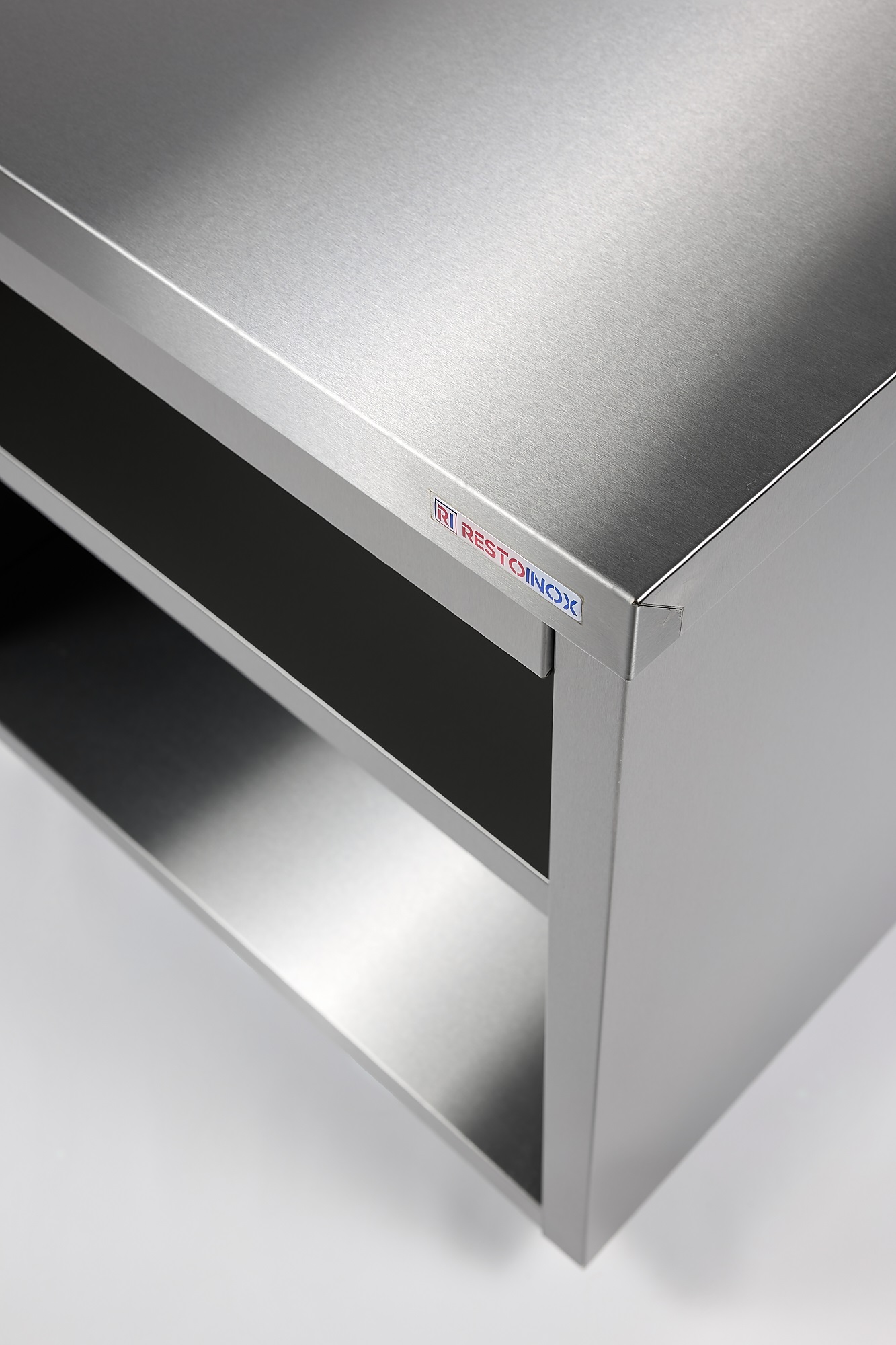 Стол производственный закрытый без дверей RESTOINOX СПЗ-13/6-Б
