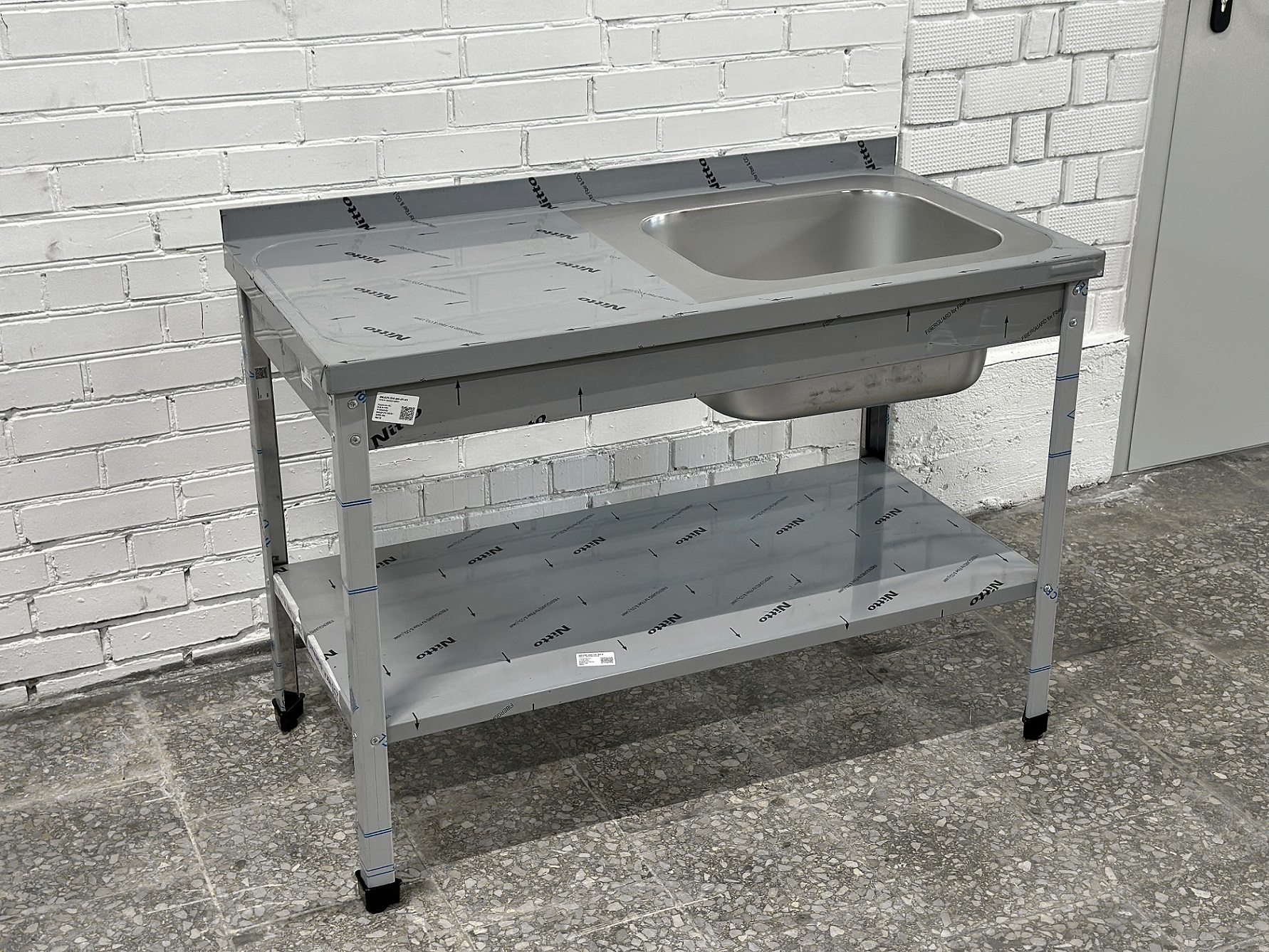 Ванна моечная с рабочей поверхностью RESTOINOX ВМЦР/1-11/7-БПП-ЭН