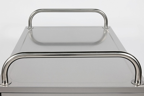 Тележка сервировочная закрытая RESTOINOX ТСЗ-3-9/6