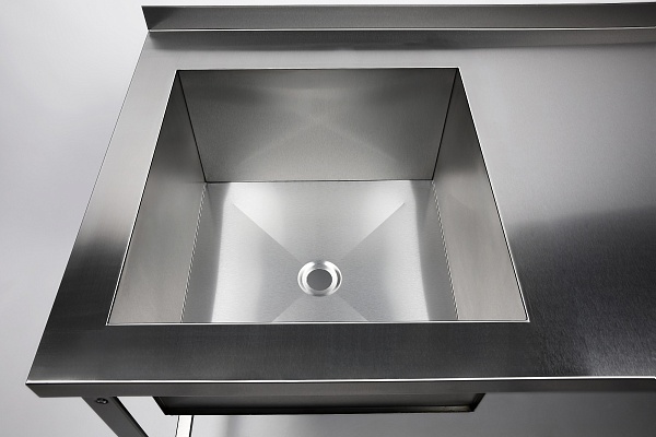 Ванна моечная с рабочей поверхностью RESTOINOX ВМСР/1-15/7-БЛО-ЭН
