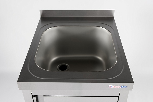 Ванна моечная цельнотянутая одинарная закрытая RESTOINOX ВМЦЗ-1/5/6-Б