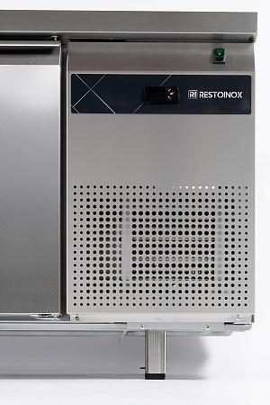 Стол холодильный RESTOINOX SHS-111GN-B