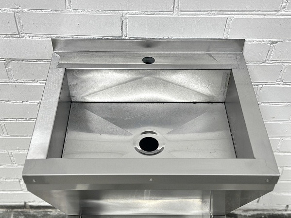 Ванна моечная моповая RESTOINOX ВММРС-2/5/6 с рукомойником