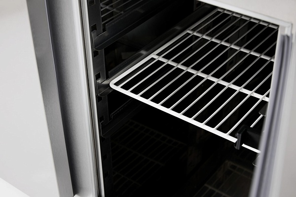Стол морозильный RESTOINOX SHN-12SN-B (1 дв.+2 ящ.)