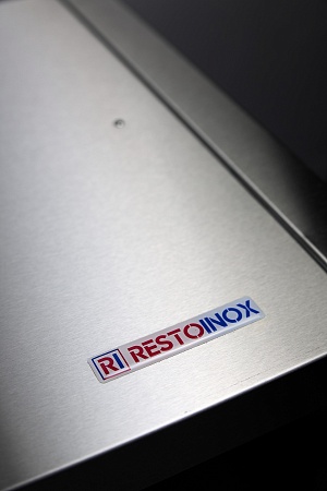 Зонт вытяжной пристенный RESTOINOX ЗВПК-26/12