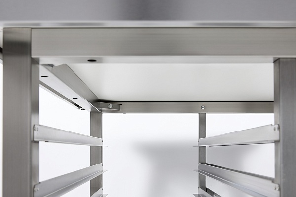 Подставка RESTOINOX ППКР-2-90/90/90 под пароконвектомат универсальная