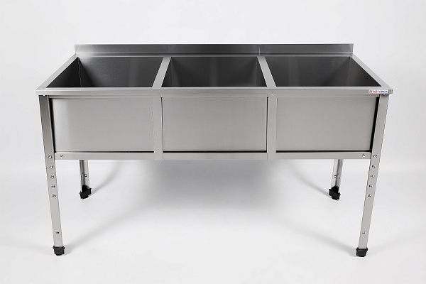 Ванна моечная трехсекционная RESTOINOX ВМС-3/6-Б-ЭН